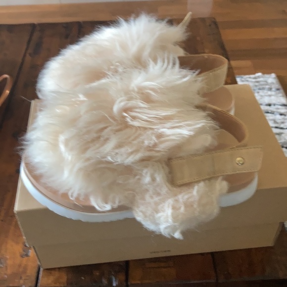 UGG Sandals - Picture 2 of 6